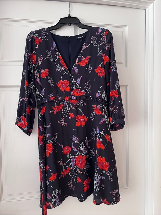 Madewell Dresses & Skirts - Madewell Floral Silk Knee-Length Dress, Long Sleeves